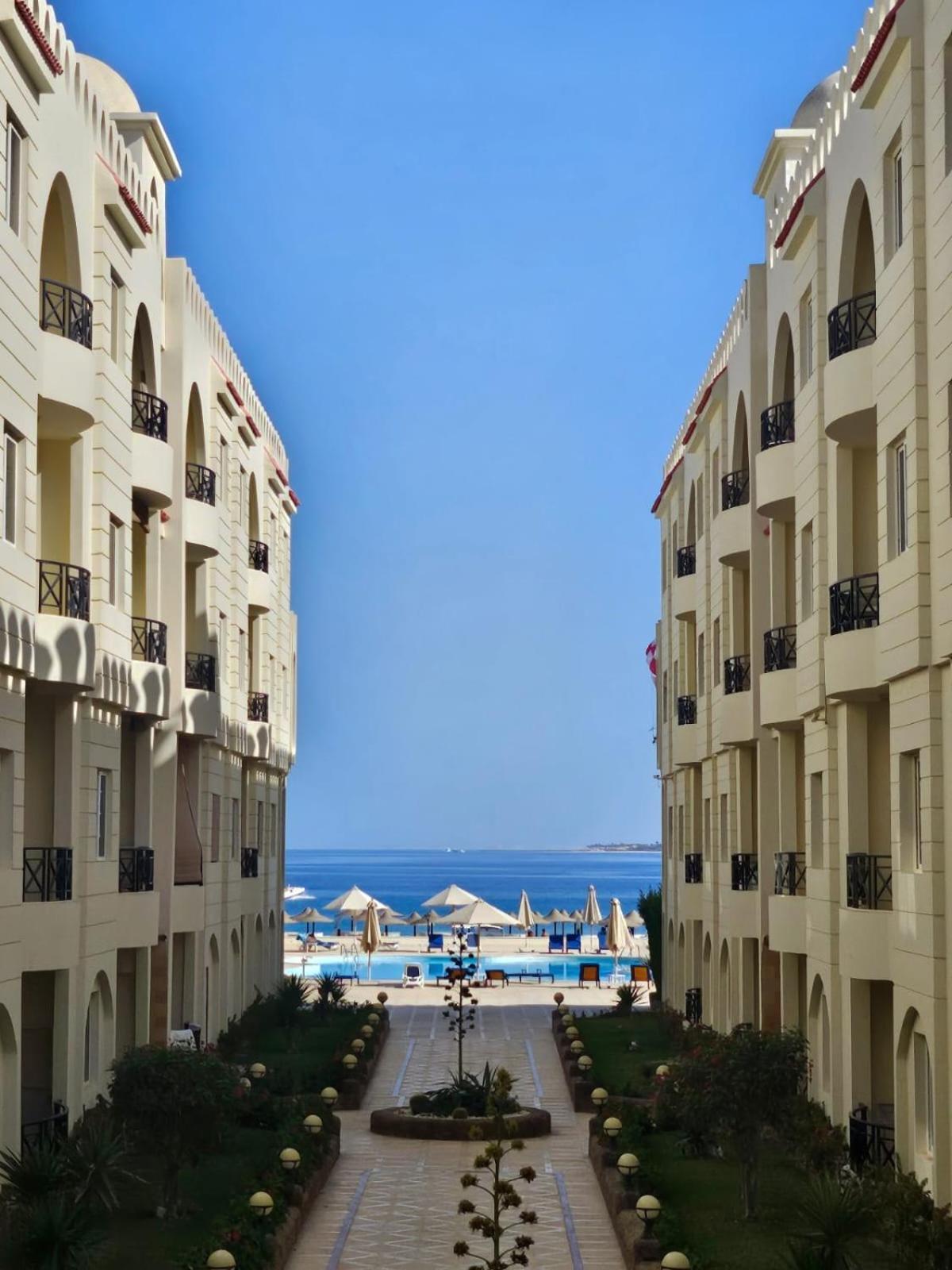 Palm Beach Piazza Apart Hotel Sahl Hasheesh Hurghada Exterior photo